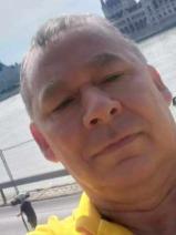 Sziasztok! András vagyok. Online tápiógyörgyei randizni vágyó nők kattinsatok a kedvenc gombra.
