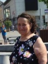 Sziasztok! Anna vagyok. Komoly besenyődi társkereső férfiak jelentkezését várom.