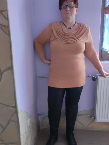Erika, 56 éves novai társkereső nő profil fotója