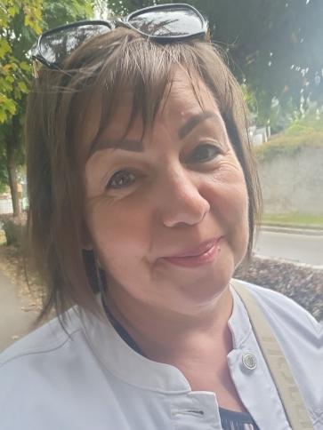 Magdi, 52 éves romániai társkereső nő profil fotója