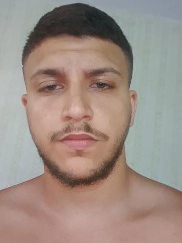Márk, 21 éves szamosbecsi társkereső férfi profil fotója