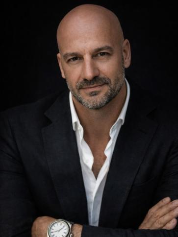 Laszlo, 52 éves Nagy Britannia kerületi társkereső férfi profil fotója