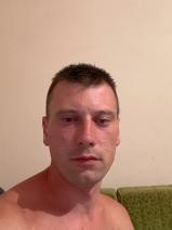 Sziasztok! István vagyok. Komoly tiszakürti párkereső nők jelentkezését várom.