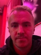 Sziasztok! Tibor vagyok. Online lenti randizni vágyó nők kattinsatok a kedvenc gombra.