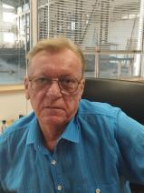 Sziasztok! Sandor vagyok. Komoly dévaványai párkereső nők jelentkezését várom.