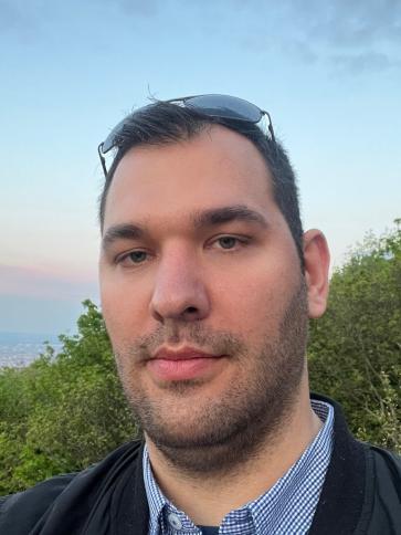 István, 32 éves Budapest XXI. kerületi társkereső férfi profil fotója