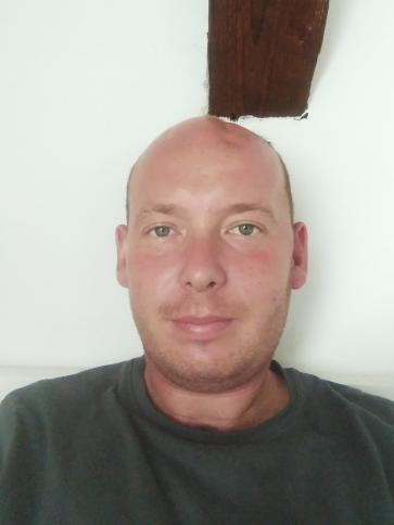 Dávid, 31 éves németországi társkereső férfi profil fotója