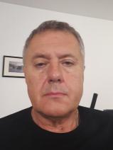 István profilképe
