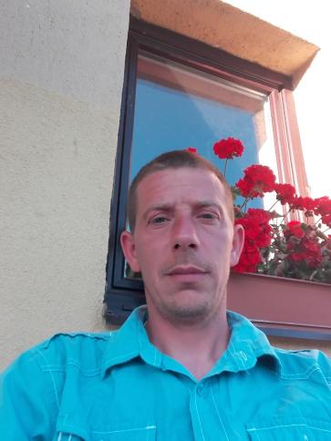 Sándor, 39 éves papkeszi társkereső férfi profil fotója