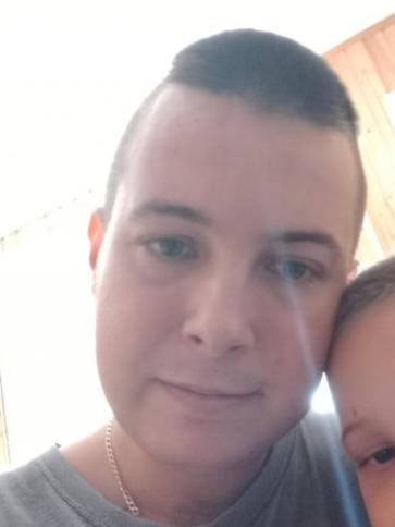 Dávid, 31 éves pápai társkereső férfi profil fotója