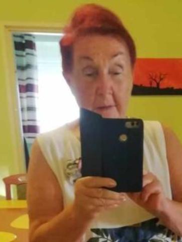Éva, 70 éves lőrinci társkereső nő profil fotója