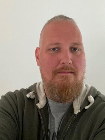 László, 39 éves gödöllői társkereső férfi profil fotója