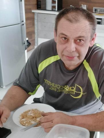 Mihály, 51 éves felsőpetényi társkereső férfi profil fotója