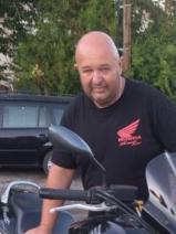 Sziasztok! Péter vagyok. Ingyenesen megismerhető salgótarjáni nőkkel randiznék.