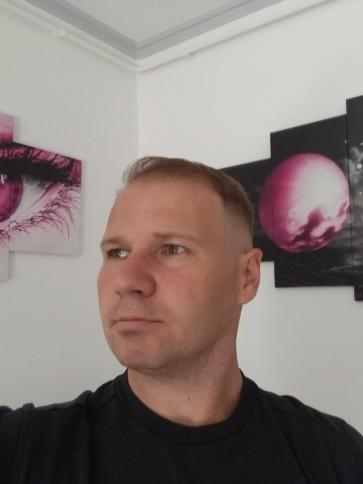 Pisti, 42 éves orosházi társkereső férfi profil fotója