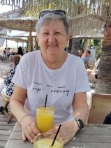 Sziasztok! Zsuzsa vagyok. fényképes tatabányai társkereső keresztény férfiak érdekelnek.