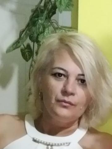 Gyöngyi, 48 éves záhonyi társkereső nő profil fotója