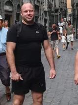 Sziasztok! Dániel vagyok. Komoly vámospércsi párkereső nők jelentkezését várom.