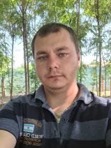 Sziasztok! Tomi vagyok. Komoly nagycserkeszi párkereső nők jelentkezését várom.