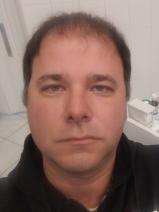 Sziasztok! Mihály vagyok. Komoly pilisszentkereszti párkereső nők jelentkezését várom.