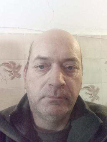 Endre, 51 éves rábaszentandrási társkereső férfi profil fotója