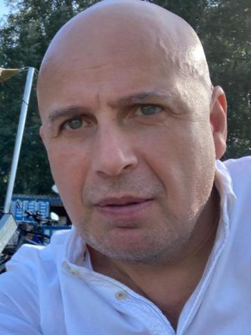 Eduard, 57 éves németországi társkereső férfi profil fotója