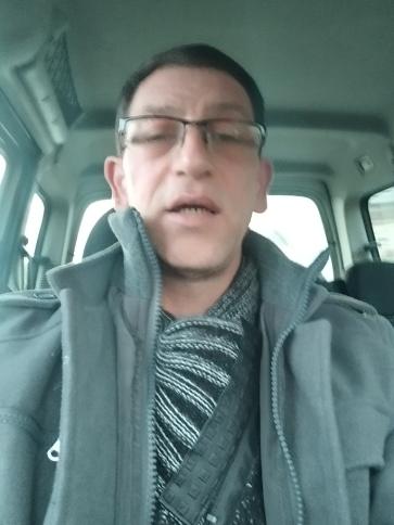 Csaba, 52 éves monori társkereső férfi profil fotója Csaba, 52 éves monori társkereső férfi profil fotója