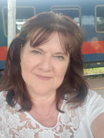 Emőke, 56 éves Budapest XV. kerületi társkereső nő profil fotója
