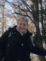 Sziasztok! Andrea vagyok. Komoly fehérvárcsurgói társkereső férfiak jelentkezését várom.