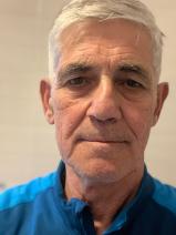 Sziasztok! Ferenc vagyok. Diplomás váci társkereső nőket keresek ismerkedési célból.