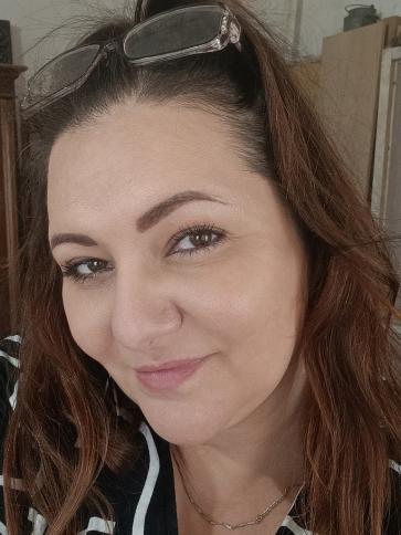 Anett, 41 éves tárnoki társkereső nő profil fotója