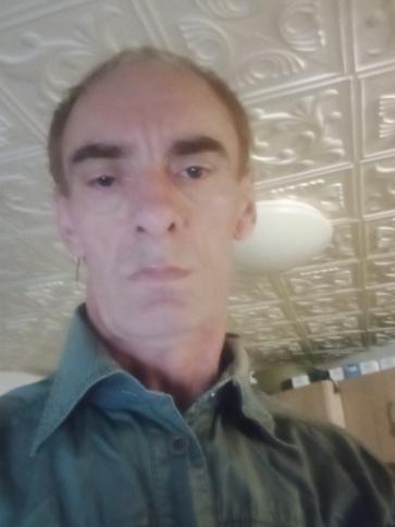 Gyula, 54 éves epöli társkereső férfi profil fotója