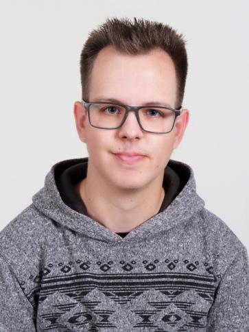 Peti, 30 éves gödöllői társkereső férfi profil fotója