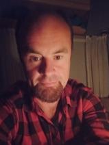 Sziasztok! Kristof vagyok. Komoly nagygörbői párkereső nők jelentkezését várom.