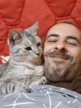 Sziasztok! Ádám vagyok. Online Budapest XX. kerületi randizni vágyó nők kattinsatok a kedvenc gombra.
