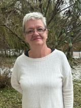 Sziasztok! Szilvia vagyok. Komoly dorogi társkereső férfiak jelentkezését várom.