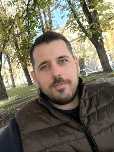 István