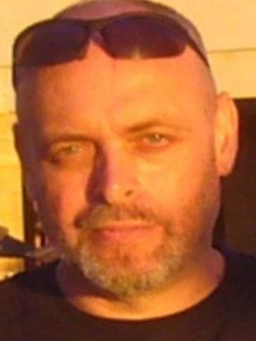 Kornél, 62 éves komáromi társkereső férfi profil fotója