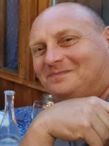 Sziasztok! Sándor vagyok. Online ceglédi randizni vágyó nők kattinsatok a kedvenc gombra.