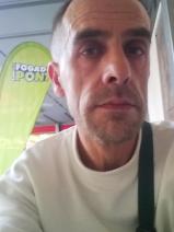Sziasztok! Béla vagyok. Ingyenesen megismerhető Budapest X. kerületi nőkkel randiznék.