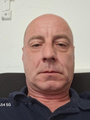 János, 47 éves Budapest XVII. kerületi társkereső férfi profil fotója János, 47 éves Budapest XVII. kerületi társkereső férfi profil fotója