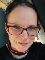 Sziasztok! Melinda vagyok. Komoly Budapest XXII. kerületi társkereső férfiak jelentkezését várom.