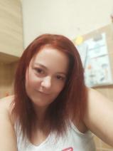 Sziasztok! Anita vagyok. Online szekszárdi randizni vágyó férfiak jelöljetek kedvencnek.