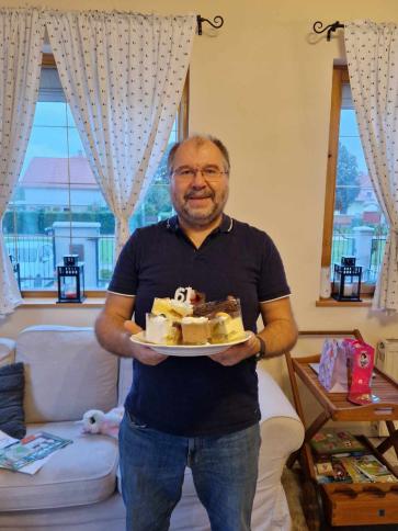 József, 61 éves Budapest X. kerületi társkereső férfi profil fotója