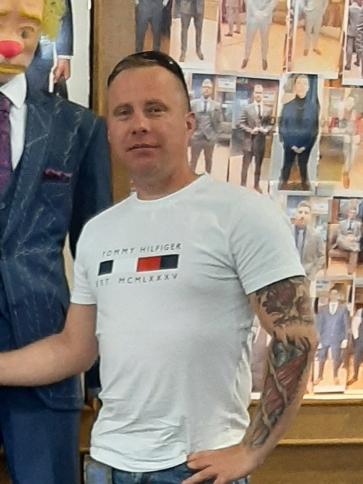 Zoli, 41 éves szegedi társkereső férfi profil fotója