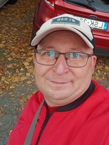Gábor, 49 éves kislángi társkereső férfi profil fotója