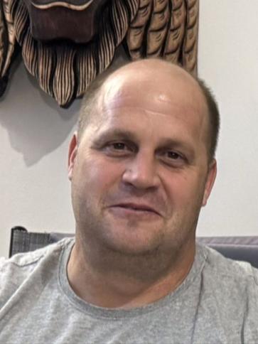 András, 42 éves biatorbágyi társkereső férfi profil fotója