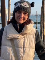 Sziasztok! Kriszta vagyok. Online Budapest III. kerületi randizni vágyó férfiak jelöljetek kedvencnek.