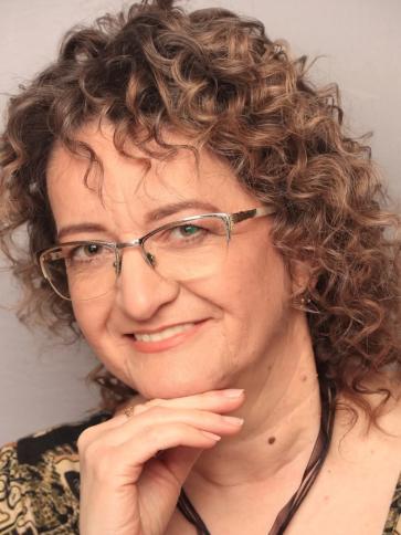 Éva, 51 éves pápai társkereső nő profil fotója