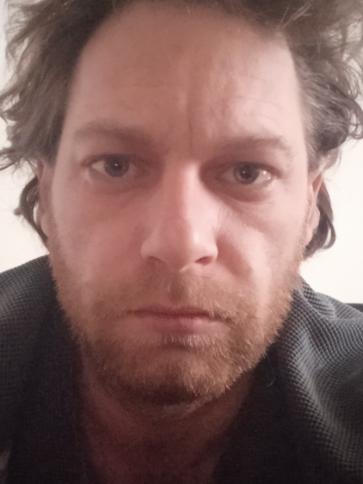 László, 35 éves Budapest XVII. kerületi társkereső férfi profil fotója